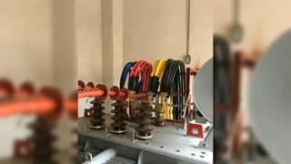 انشعاب پست طراح اجرا پیمانکار ساخت پست نصب تابلو ترانس ترانسفورماتور احداث برآورد قیمت نیروگاه برق تجدید پذیر خورشیدی در کاشان