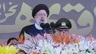 سخنرانی دکتر ابراهیم رئیسی در مراسم رژه هفته دفاع مقدس ۱۴۰۲/۶/31