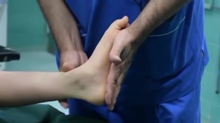 درمان کف پای صاف با جراحی