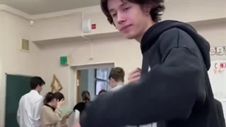 دوستم اینو برام فرستاده میگه  اون خونسرد لعنتی تویی و البته راستم میگه:)))))))