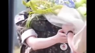 انقد گفتین بی تی اس شبیه دختران که الان شما جلوشون پرنسس شدین:))(کپشن)(کپی اجباری)