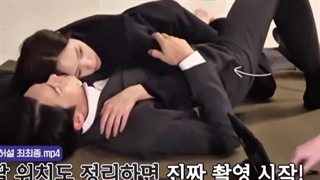 پشت صحنه از وقتی تلفن زنگ میزند^^^