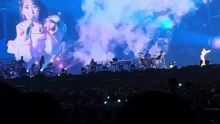 ☆~Hold my hand آیو کنسرت ژاپن