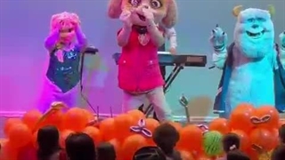 اجاره انواع تنپوشعروسکی ۰۹۱۰۳۷۹۹۴۶۶