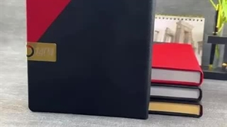 خرید سررسید روزانه 1404 سالنامه چاپیون و تقویم رومیزی 1404