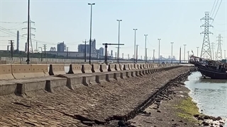 سربندر. بندر امام.پایانه حمل نقل. پتروشیمی