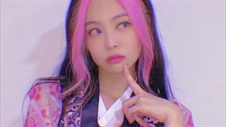 اینم از یه ویدیو ی دیگه ⁦乁⁠|⁠ ⁠･⁠ ⁠〰⁠ ⁠･⁠ ⁠|⁠ㄏ⁩این دفعه از جنی