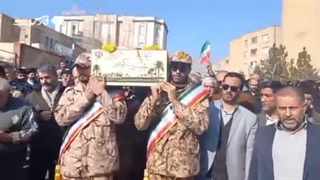 تشییع دانش‎‌‌آموزِ شهید دفاع مقدس حسین نکو قدم در پردیس