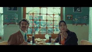 دانلود فیلم کوکتل مولوتوف