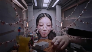 موزیک‌ ویدیو‌ Little Monster (برند فیلم) آیلیت‌ + زیرنویس فارسی