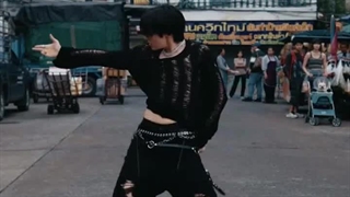 چالش killin' it girl  توسط جیهوپ BTS در تیک‌تاک♡